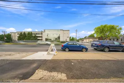 260 Broadway, Elmwood Park, NJ 07407 - Photo 2