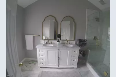 24 Cartier Dr, Franklin Township, NJ 08823 - Photo 8