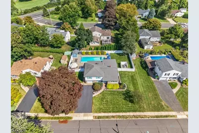 810 Lynwood Street, Raritan, NJ 08869 - Photo 30