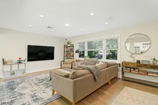 2 Tuers Pl, Montclair, NJ 07043 - Photo 2