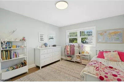 2 Tuers Pl, Montclair, NJ 07043 - Photo 14
