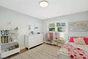 2 Tuers Pl, Montclair, NJ 07043 - Photo 14