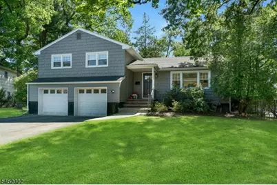 2 Tuers Pl, Montclair, NJ 07043 - Photo 1