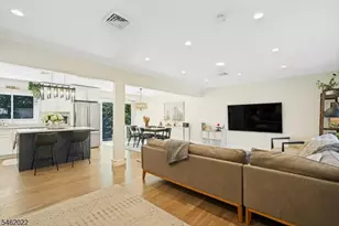 2 Tuers Pl, Montclair, NJ 07043 - Photo 4