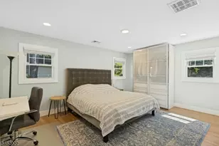 2 Tuers Pl, Montclair, NJ 07043 - Photo 10