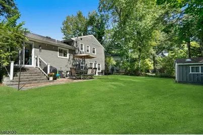 2 Tuers Pl, Montclair, NJ 07043 - Photo 30