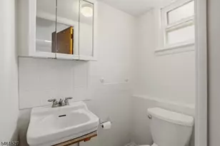 107 Severin Ct, Cranford Township, NJ 07016 - Photo 18