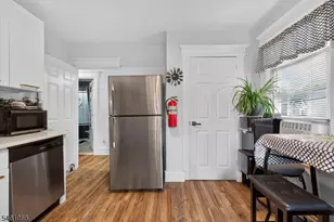 62 Wilson Pl, Irvington, NJ 07111 - Photo 28