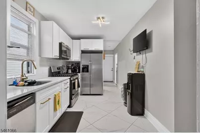 62 Wilson Pl, Irvington, NJ 07111 - Photo 14
