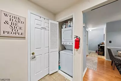 342 Potomac Dr, Bernards Township, NJ 07920 - Photo 10