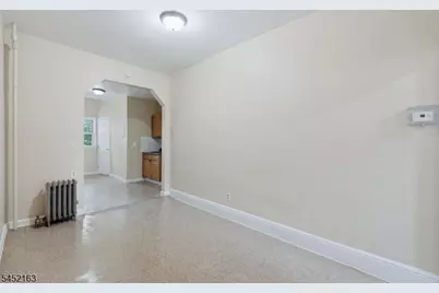 5 Monroe St #5, Passaic, NJ 07055 - Photo 4