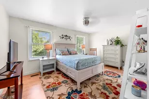 636 Willow Grove St, Hackettstown, NJ 07840 - Photo 12