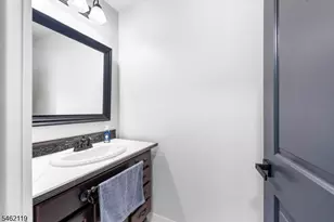 636 Willow Grove St, Hackettstown, NJ 07840 - Photo 10