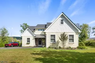 636 Willow Grove St, Hackettstown, NJ 07840 - Photo 1