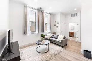189 Dayton Ave, Passaic, NJ 07055 - Photo 8