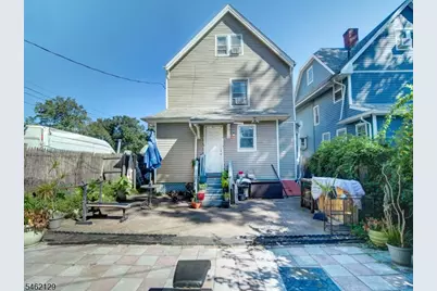 165 Dodd St, East Orange, NJ 07017 - Photo 32
