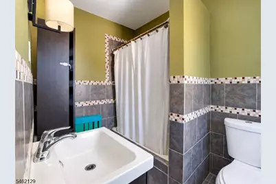 165 Dodd St, East Orange, NJ 07017 - Photo 22