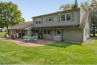 34 Hughes Rd, Franklin Township, NJ 08873 - Photo 40