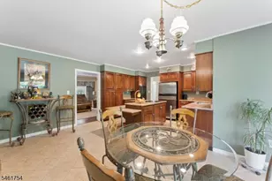 34 Hughes Rd, Franklin Township, NJ 08873 - Photo 18