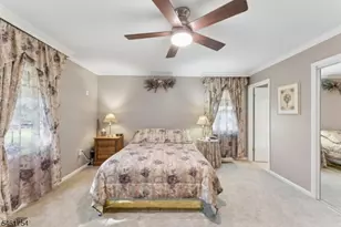 34 Hughes Rd, Franklin Township, NJ 08873 - Photo 22