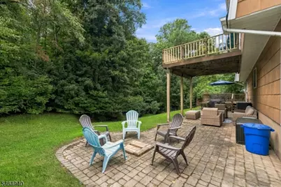61 Geoffrey Way, Wayne, NJ 07470 - Photo 36