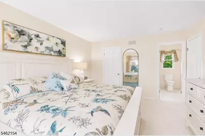 33 Hughey Ln, Hillsborough Township, NJ 08844 - Photo 24
