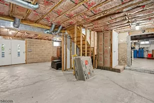 22 Dartford Rd, Parsippany, NJ 07950 - Photo 24