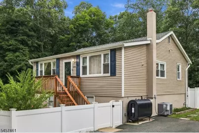 544 Brooklyn Mountain Rd, Hopatcong, NJ 07843 - Photo 1