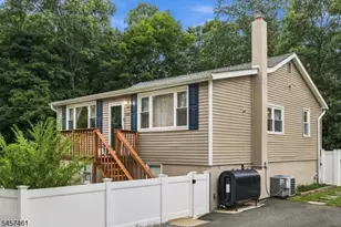 544 Brooklyn Mountain Rd, Hopatcong, NJ 07843 - Photo 1