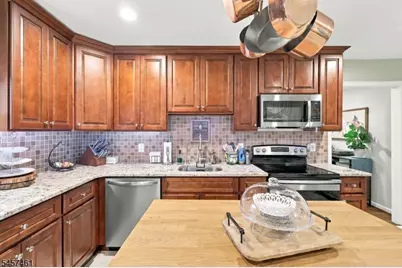 544 Brooklyn Mountain Rd, Hopatcong, NJ 07843 - Photo 12