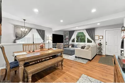 544 Brooklyn Mountain Rd, Hopatcong, NJ 07843 - Photo 8