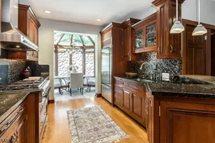 174 Highland Ave, Montclair, NJ 07042 - Photo 18