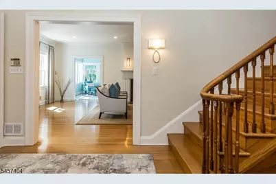 174 Highland Ave, Montclair, NJ 07042 - Photo 10
