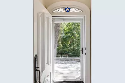 174 Highland Ave, Montclair, NJ 07042 - Photo 6