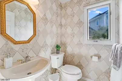 25 Knutsen Dr, West Orange Township, NJ 07052 - Photo 14