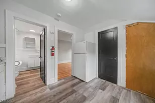 151 Watchung Ave, West Orange Township, NJ 07052 - Photo 4