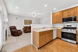 1005 Jefferson Dr, Greenwich Township, NJ 08886 - Photo 10