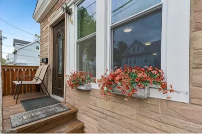 66 Oak Ave, Irvington, NJ 07111 - Photo 4