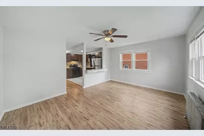 1019 Rivington St, Roselle, NJ 07203 - Photo 10