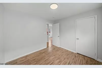 1019 Rivington St, Roselle, NJ 07203 - Photo 16