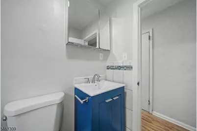1019 Rivington St, Roselle, NJ 07203 - Photo 28