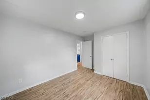 1019 Rivington St, Roselle, NJ 07203 - Photo 24