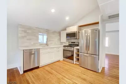 19 Prospect St, South Orange, NJ 07079 - Photo 10