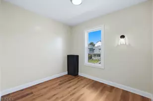35 Rossmore Pl, Belleville, NJ 07109 - Photo 18