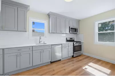 35 Rossmore Pl #2, Belleville, NJ 07109 - Photo 12