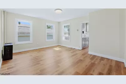 35 Rossmore Pl #2, Belleville, NJ 07109 - Photo 8