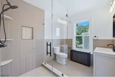 35 Rossmore Pl #2, Belleville, NJ 07109 - Photo 14