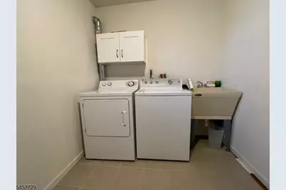 59 James St #1, Montclair, NJ 07042 - Photo 16