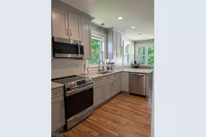 322 E Washington Ave, Washington Boro, NJ 07882 - Photo 10