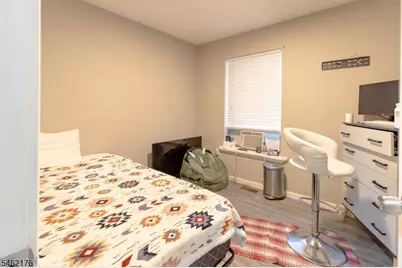 242 Graham Ave, Paterson, NJ 07501 - Photo 40